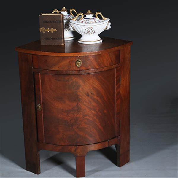 Grote foto lage 1 deurs biedermeier hoekkast met deur en lade hollands ca 1820 no.432715 antiek en kunst stoelen en banken