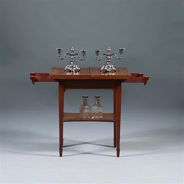 Grote foto zeer strakke side table of wandtafel met inklapbare zijbladen ca 1900 messing ingelegd no.283050 antiek en kunst stoelen en banken