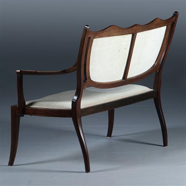 Grote foto bijzonder elegant bankje in hepplewhite ca. 1880 incl. bekleding naar wens. no.291301 antiek en kunst stoelen en banken