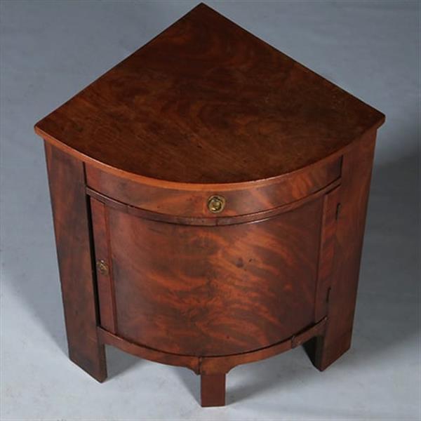 Grote foto lage 1 deurs biedermeier hoekkast met deur en lade hollands ca 1820 no.432715 antiek en kunst stoelen en banken