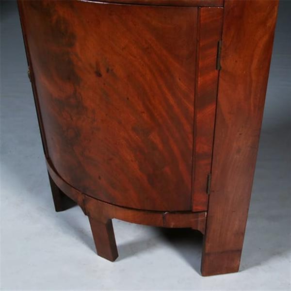 Grote foto lage 1 deurs biedermeier hoekkast met deur en lade hollands ca 1820 no.432715 antiek en kunst stoelen en banken