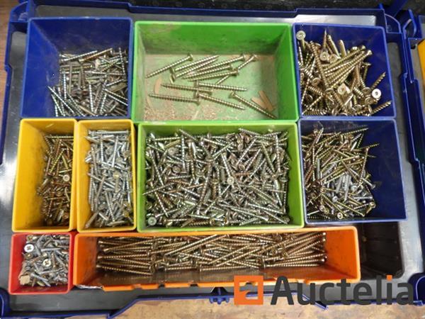 Grote foto schroeven en hardware in doos doe het zelf en verbouw onderdelen en accessoires