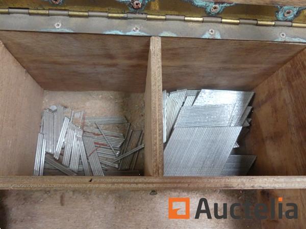 Grote foto 3 bostich pneumatische spijkermachines doe het zelf en verbouw gereedschappen en machines
