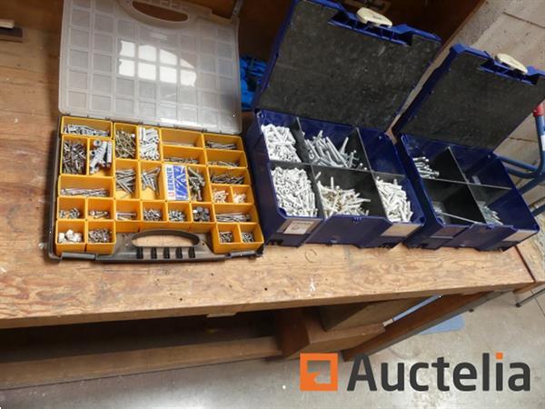 Grote foto 3 kasten met hardware doe het zelf en verbouw onderdelen en accessoires