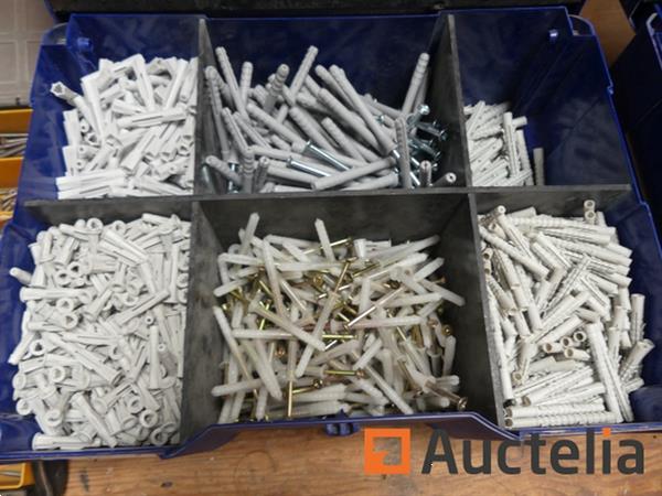Grote foto 3 kasten met hardware doe het zelf en verbouw onderdelen en accessoires