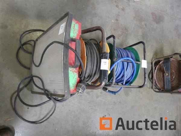 Grote foto elektrische pneumatische slanghaspel met bouwplaatsverlichting doe het zelf en verbouw gereedschappen en machines