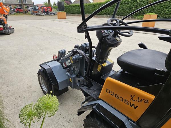 Grote foto giant d263sw x tra shovel 1720 uur agrarisch shovels