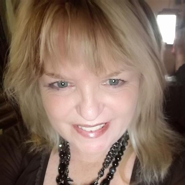 Grote foto wil je mij en mijn zoon de nodige liefde geven contacten en berichten vrouw zoekt man