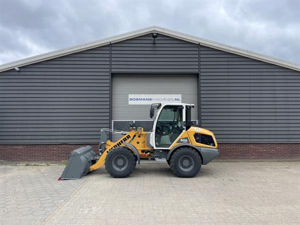 Grote foto liebherr l506 c compact shovel kniklader nieuw agrarisch shovels