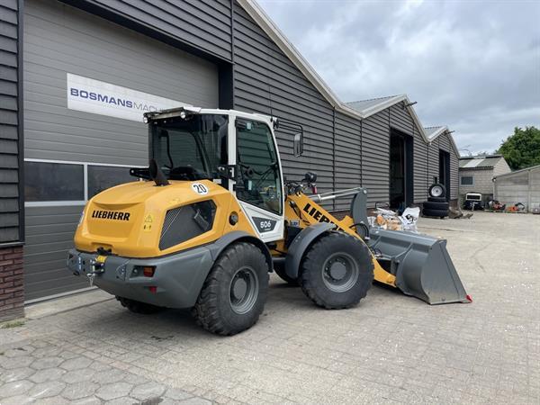 Grote foto liebherr l506 c compact shovel kniklader nieuw agrarisch shovels