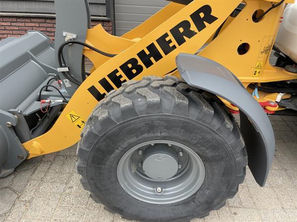 Grote foto liebherr l506 c compact shovel kniklader nieuw agrarisch shovels