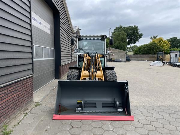 Grote foto liebherr l506 c compact shovel kniklader nieuw agrarisch shovels