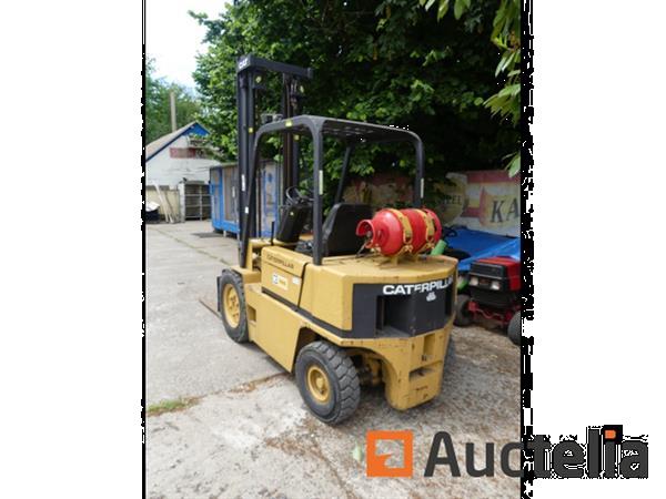 Grote foto caterpilar v60d vorkheftruck agrarisch heftrucks