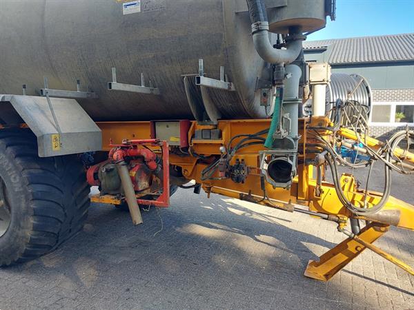 Grote foto veenhuis mesttank 16500 liter agrarisch mesttanks