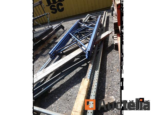 Grote foto metalen rek doe het zelf en verbouw hefwerktuigen