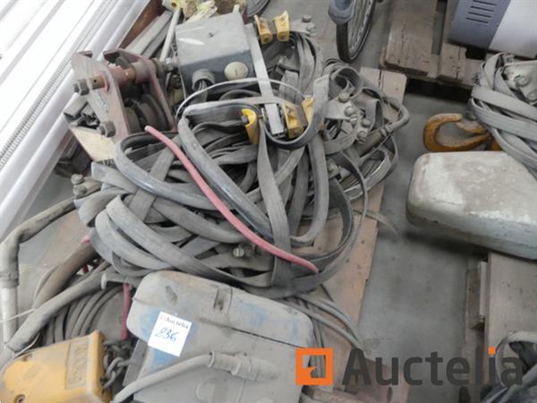 Grote foto 3 elektrische takels merk en model onbekend doe het zelf en verbouw hefwerktuigen