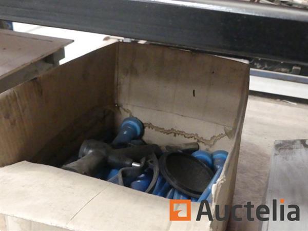 Grote foto metalen planken die niet kunnen worden gedemonteerd doe het zelf en verbouw hefwerktuigen
