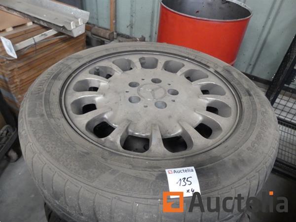 Grote foto 4 winterbanden op aluminium velgen agrarisch wielen