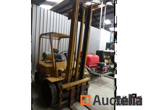 Grote foto model hyster vorkheftruck onleesbaar agrarisch heftrucks