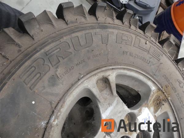 Grote foto 4 wielen voor ziarelli brutale 4x4 komende van mitsubishi pajero agrarisch wielen