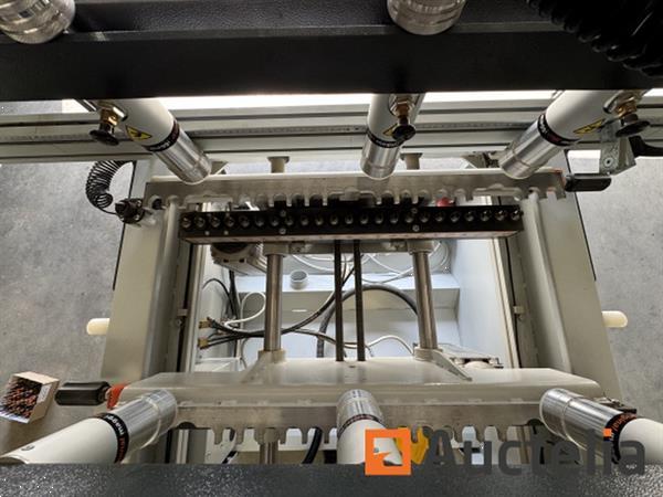 Grote foto maggi boring system 46 boormachine met meerdere spindels doe het zelf en verbouw ijzerwaren en bevestigingsmiddelen
