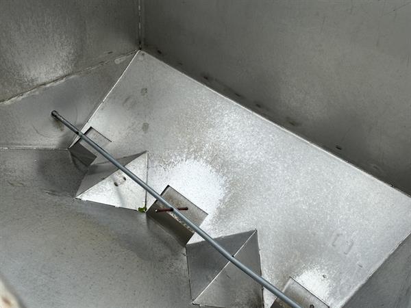 Grote foto acb doseerbunker roestvrij staal agrarisch kisten