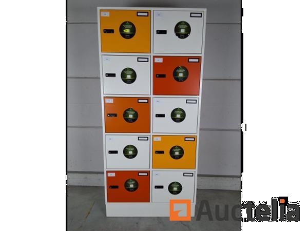 Grote foto 2 x gispen lockerkast oranje doe het zelf en verbouw hefwerktuigen