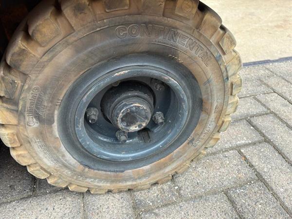 Grote foto vs 22206 elektrische triplex heftruck still vorkenspreider agrarisch heftrucks