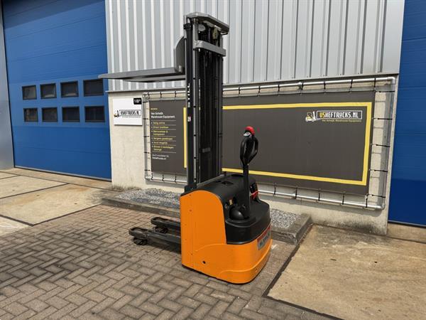 Grote foto vs 22207 elektrische triplex stapelaar still freelift 5.466mm accu2019 doe het zelf en verbouw hefwerktuigen
