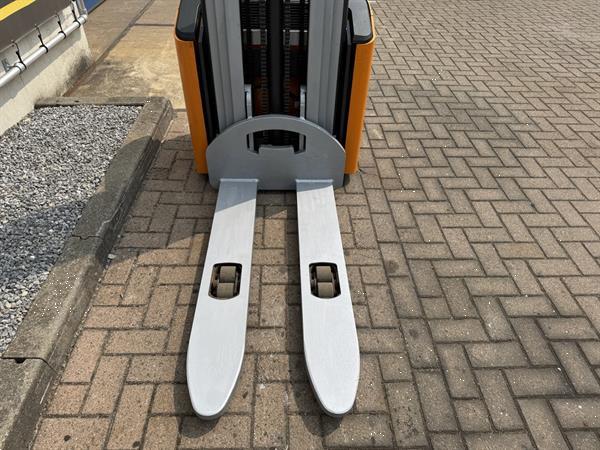 Grote foto vs 22207 elektrische triplex stapelaar still freelift 5.466mm accu2019 doe het zelf en verbouw hefwerktuigen