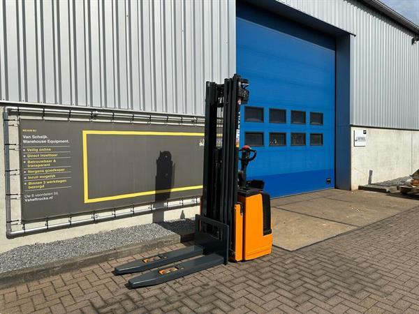 Grote foto vs 22208 elektrische triplex stapelaar still egvs14 5.390mm doe het zelf en verbouw hefwerktuigen