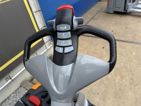 Grote foto vs 22213 elektrische stapelaar still exvsf14i 5.316mm initiele lift doe het zelf en verbouw hefwerktuigen