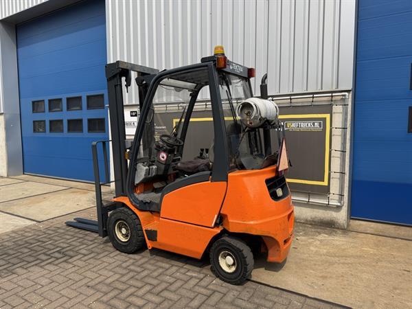 Grote foto vs 22215 lpg gas heftruck steinbock 3.300mm 1.600kg agrarisch heftrucks