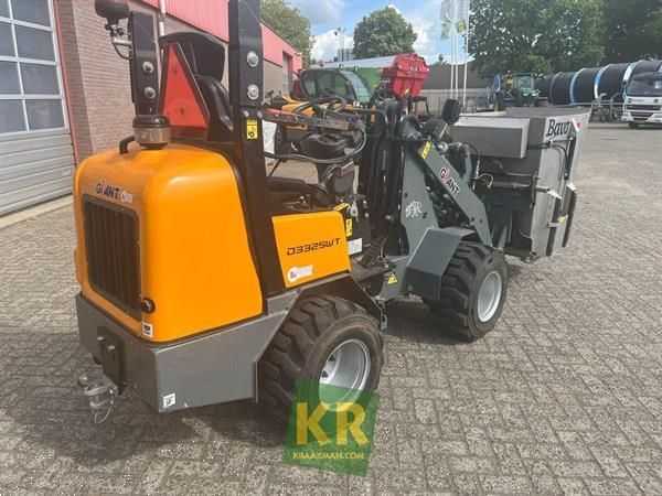Grote foto giant d332 690454 agrarisch akkerbouw