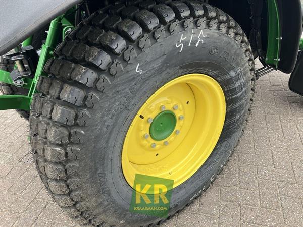 Grote foto john deere 3039r 694696 agrarisch akkerbouw