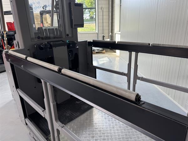 Grote foto eks 312 with platform 2000 x 1400 mm doe het zelf en verbouw hefwerktuigen