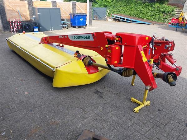 Grote foto pottinger novacat 442 schijvenmaaier zonder kneuzer agrarisch maaiers