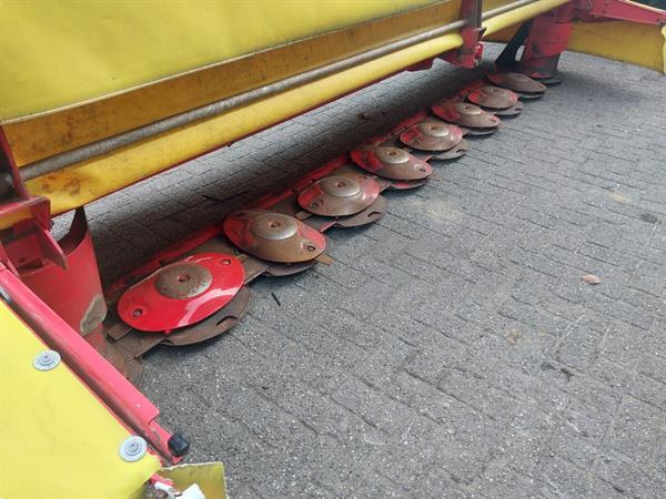 Grote foto pottinger novacat 442 schijvenmaaier zonder kneuzer agrarisch maaiers