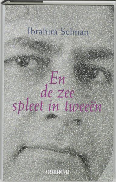 Grote foto en de zee spleet in tweeen boeken overige boeken