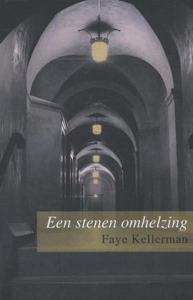 Grote foto een stenen omhelzing boeken thrillers