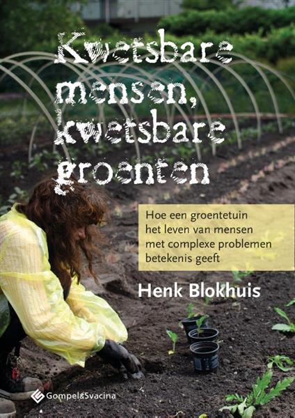 Grote foto kwetsbare mensen kwetsbare groenten boeken politiek en maatschappij