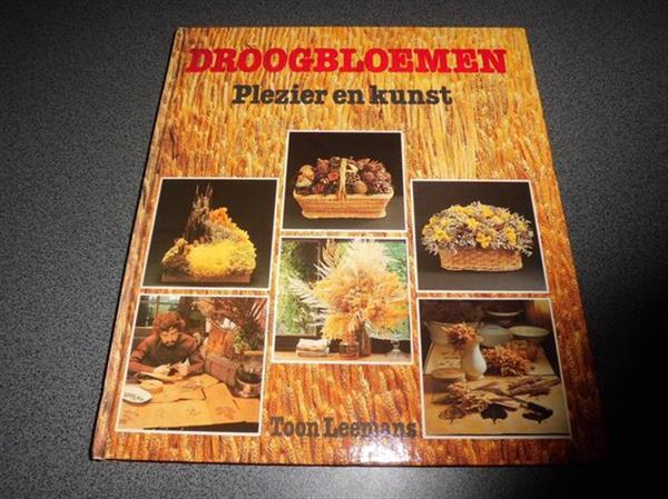 Grote foto droogbloemen boeken overige boeken