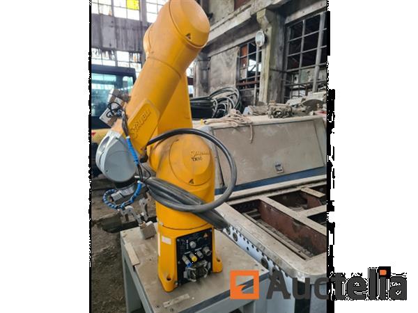 Grote foto industri le staubli tx90l robot doe het zelf en verbouw ijzerwaren en bevestigingsmiddelen