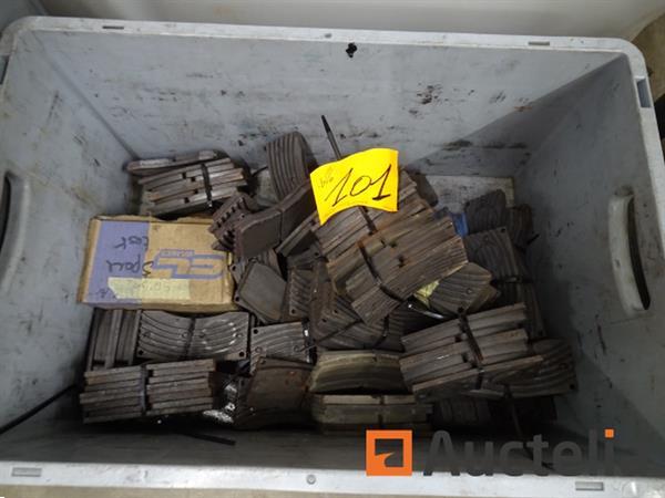 Grote foto inhoud van de plank doe het zelf en verbouw onderdelen en accessoires