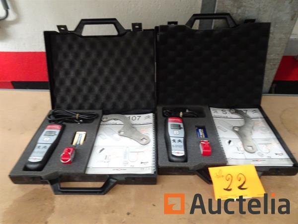 Grote foto 2 bloeddrukmeters doe het zelf en verbouw onderdelen en accessoires