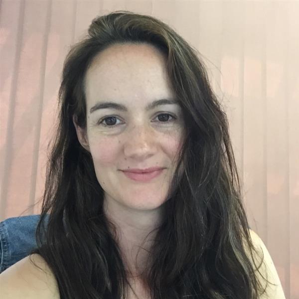 Grote foto het wordt tijd voor iets serieus contacten en berichten vrouw zoekt man
