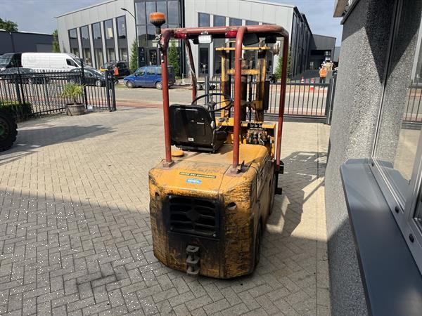 Grote foto heftruck forklift om dm1.5 diesel 300cm 1500kg diesel agrarisch heftrucks