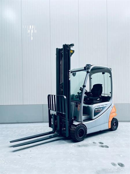 Grote foto still rx20 20 agrarisch heftrucks