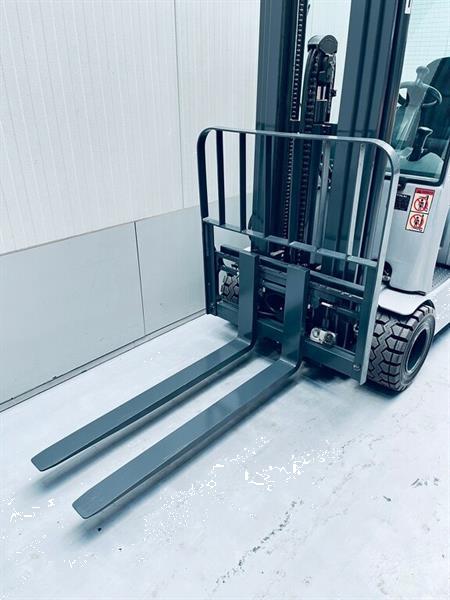 Grote foto still rx20 20 agrarisch heftrucks
