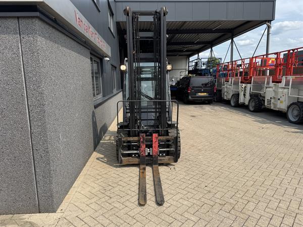 Grote foto heftruck toyota 02 8fdf30 duplo 450 sideshift forkpositioner diesel 2012 agrarisch heftrucks